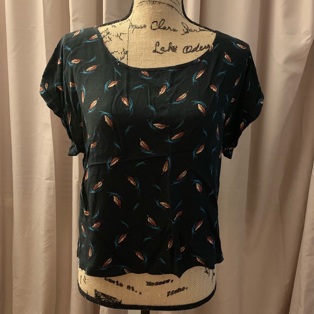 Feather blouse in Size Small